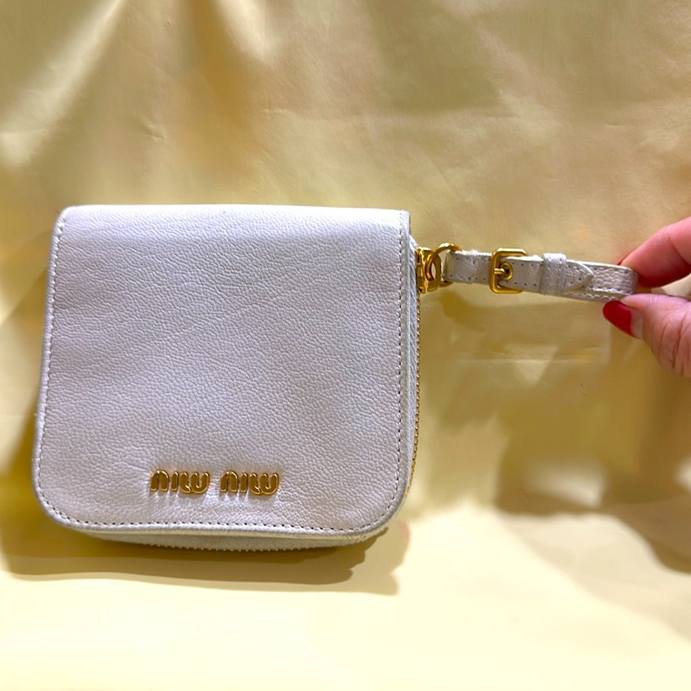 Nwot Miu Miu Two-Fold White Wallet - image 1